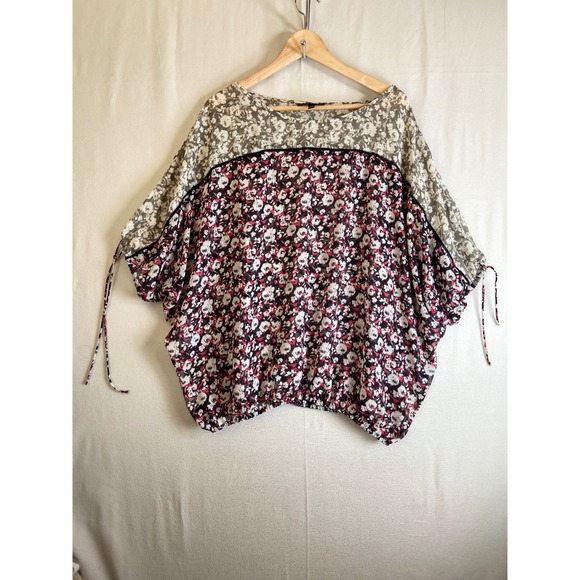 Lane Bryant Tops - Lane Bryant Floral Dolman Sleeve Bubble Hem Blouse Pink Black Mixed Print 14/16